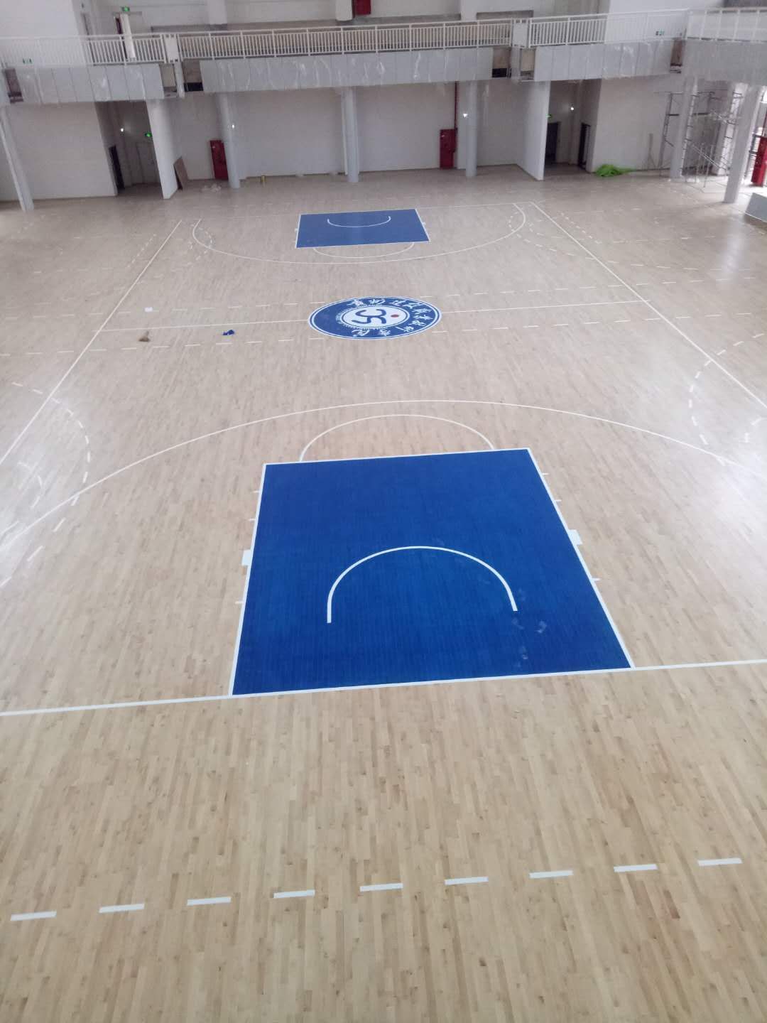 贵州建设职业技术学院篮球馆.jpg